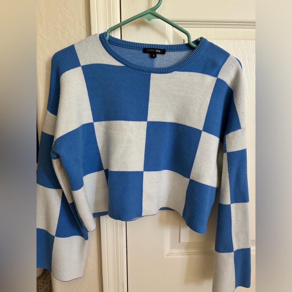 Love Olive Co brand Women’s checkered cropped blouse